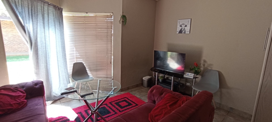 2 Bedroom Property for Sale in Dassie Rand North West